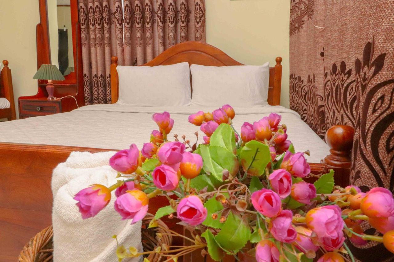 Paradise Cottage Нувара Елия Екстериор снимка